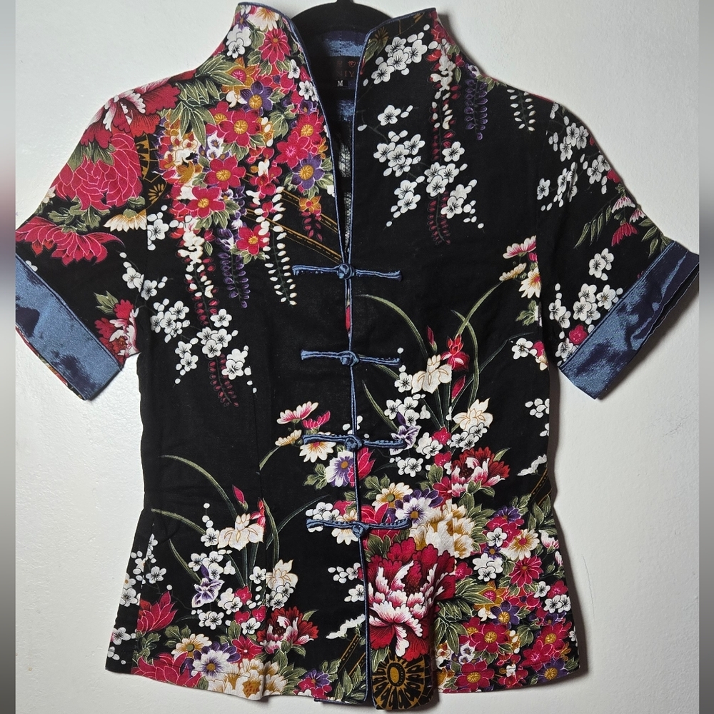 Womens Cotton Linen Short Sleeve Chinese Shirt with Flower Print Size M - Picture 2 of 16